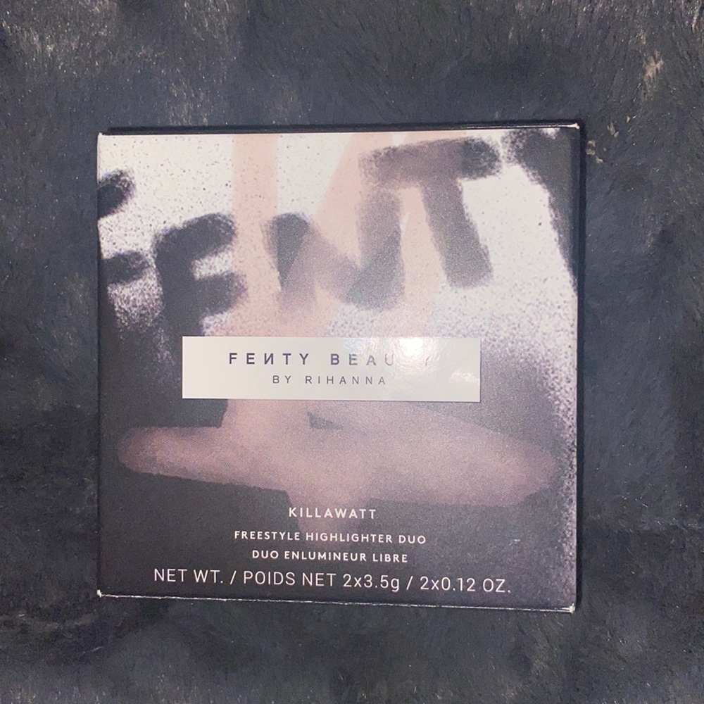 Fenty beauty by Rihanna freestyle highlighter duo